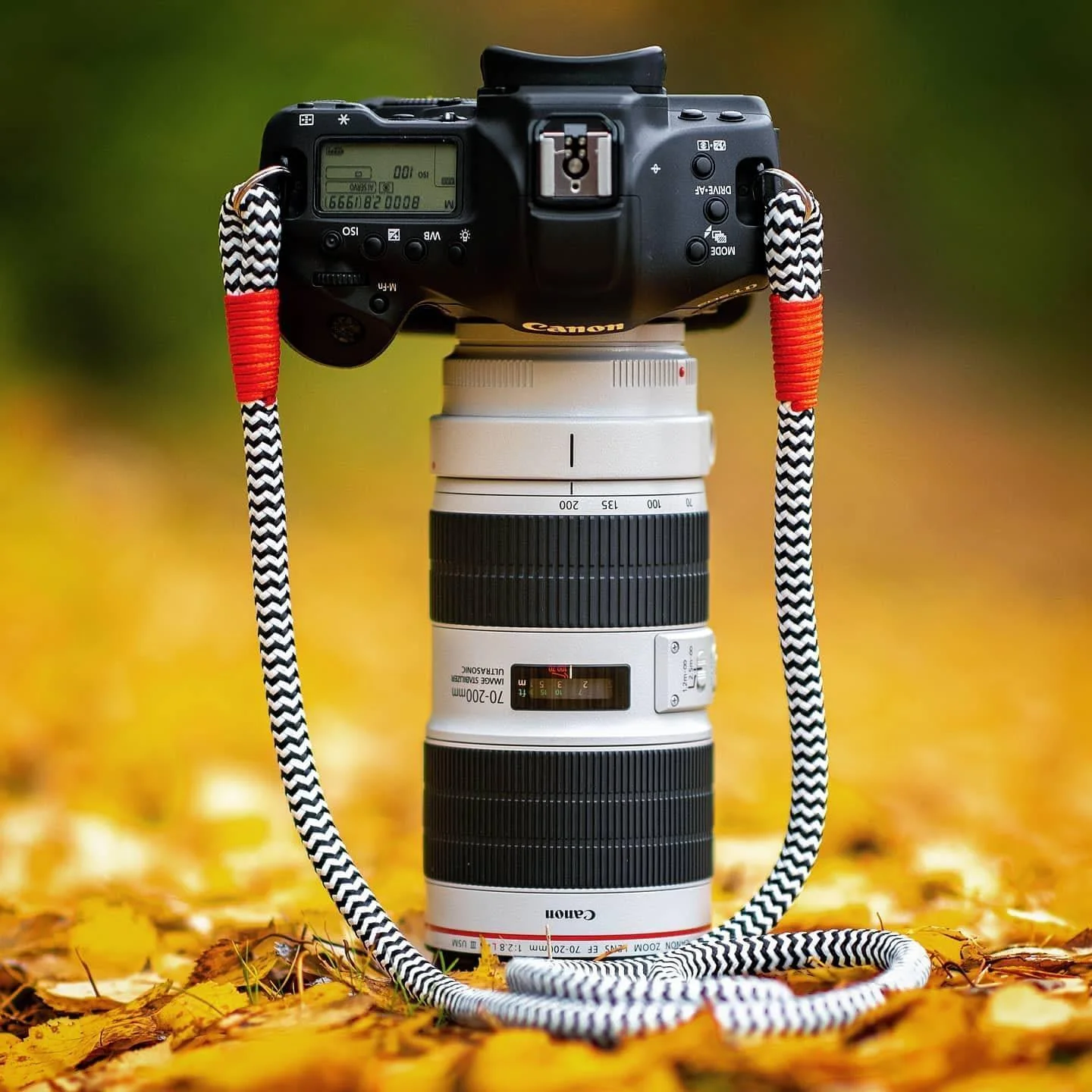 Black-White Acrylic Camera Strap - Image 6